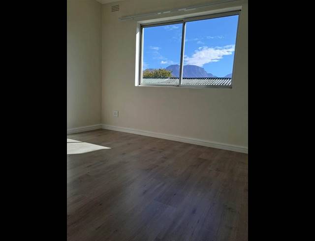 2 BEDROOM APARTMENT FOR SALE IN WYNBERG
